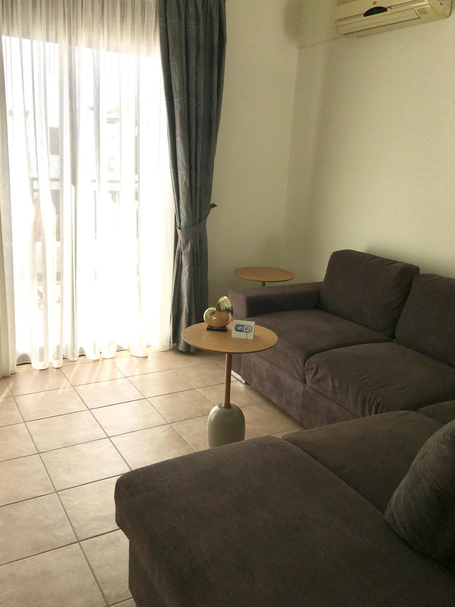 Harmonia At Gennadi Court Apartman Kültér fotó